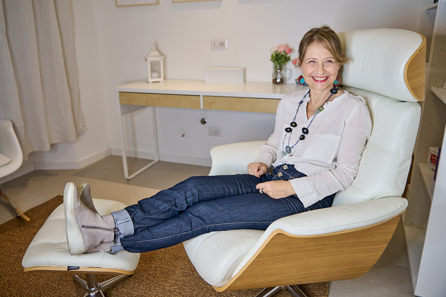 Lo studio e la professionista presentati per immagini